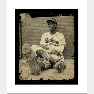 Satchel Paige Watches His Teammates Practice, 1948 Posters and Art